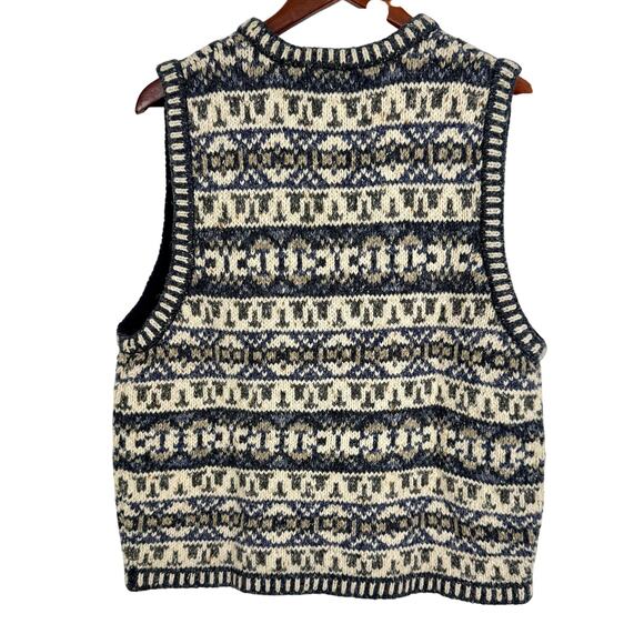 NEW NWT St Johns Bay Large Wool Winter Fairisle Nordic Sweater Vest Top Womens - Picture 7 of 7